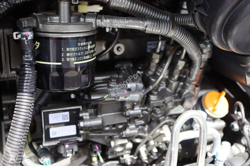 Escavadora Hitachi ZX33U-6 CLR