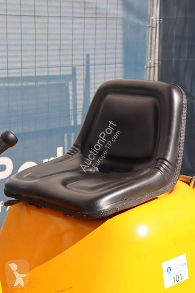 جرافة JCB