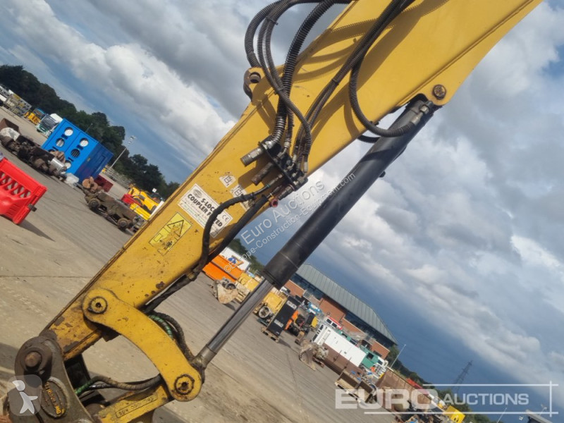 Excavator Caterpillar R
