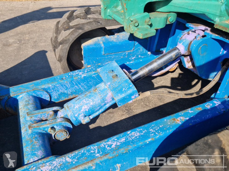 Escavadora Kubota K-025