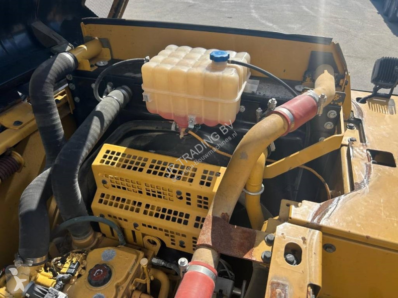 Excavator Caterpillar 330 FL