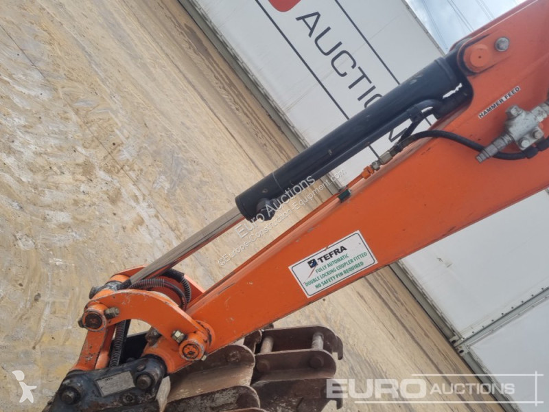 Lopatový nakládač Hitachi ZX33U-6 CLR