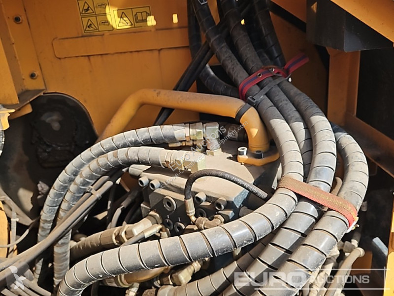 Lopatový nakládač Hyundai R125LCR-9A