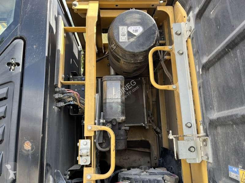 Escavatore Caterpillar LN