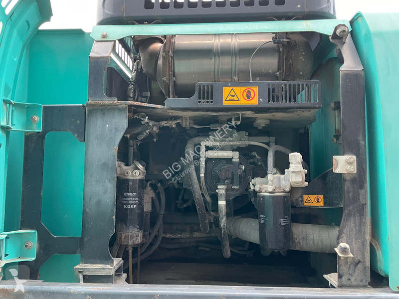 جرافة Kobelco SK350LC-10