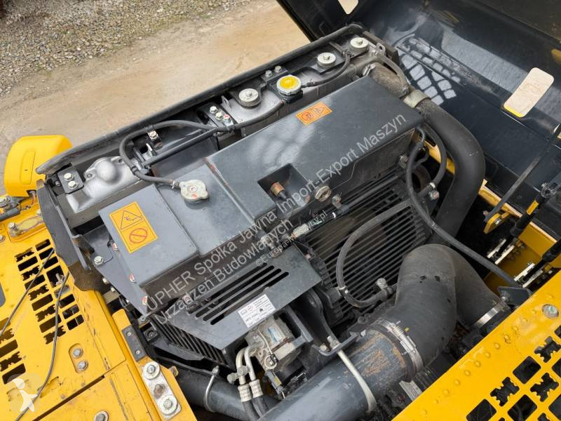 جرافة Komatsu PC360LC-11E0