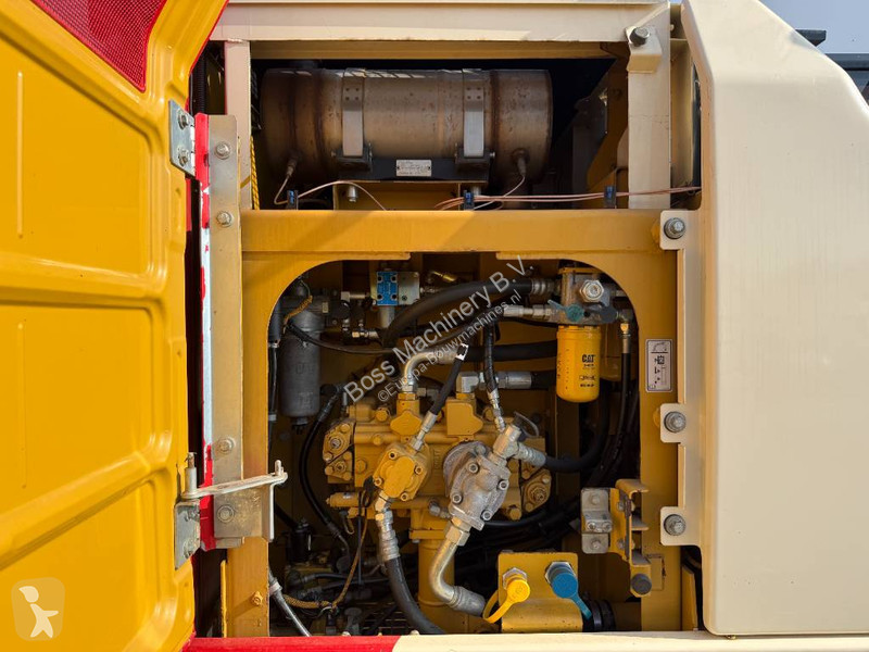 جرافة Caterpillar L - Trimble GPS Prepaired /...