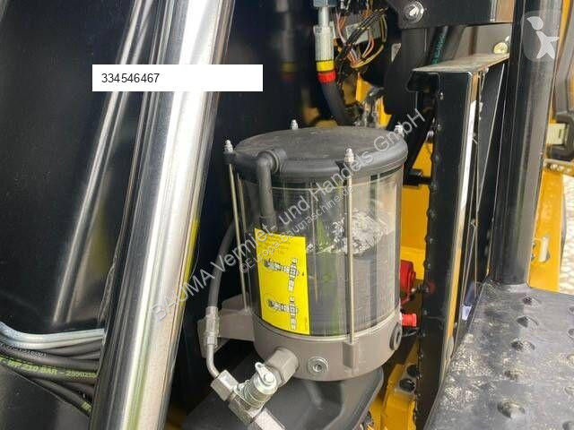 جرافة Caterpillar MH 3024 MIETE / RENTAL...