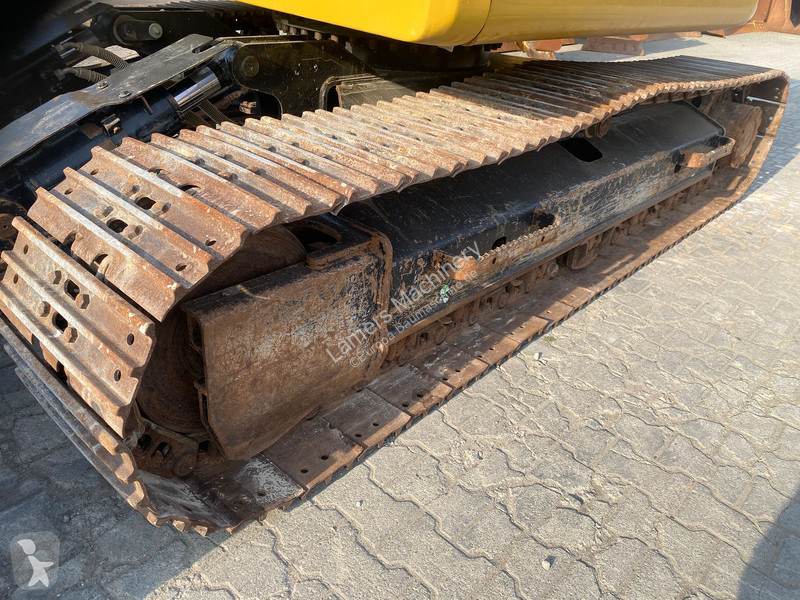Escavatore Caterpillar GC .