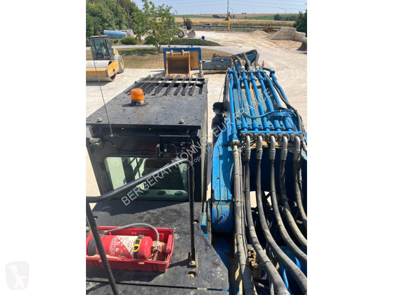 Rýpadlo Caterpillar 390F