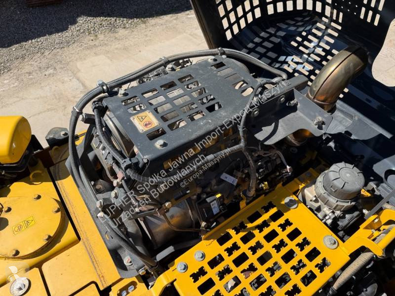 Lopatový nakládač Komatsu PC290LC-11E0