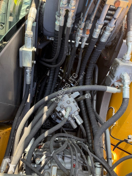 جرافة Volvo 160 D Long Reach - 180 - 220 - 140