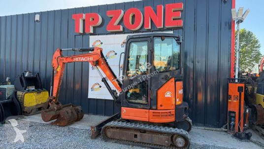 Rýpadlo Hitachi zx26u-5a cr cabine à 22 500 € ht
