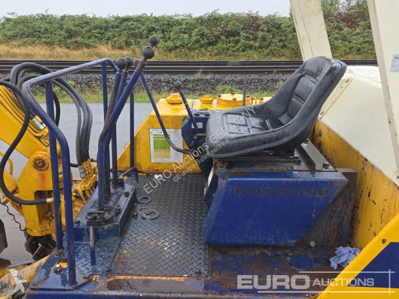 Excavator Komatsu 3