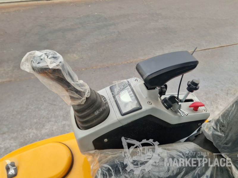 Екскаватор Captok CK20