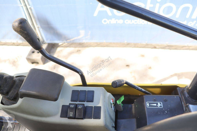 Rýpadlo Yanmar SV16