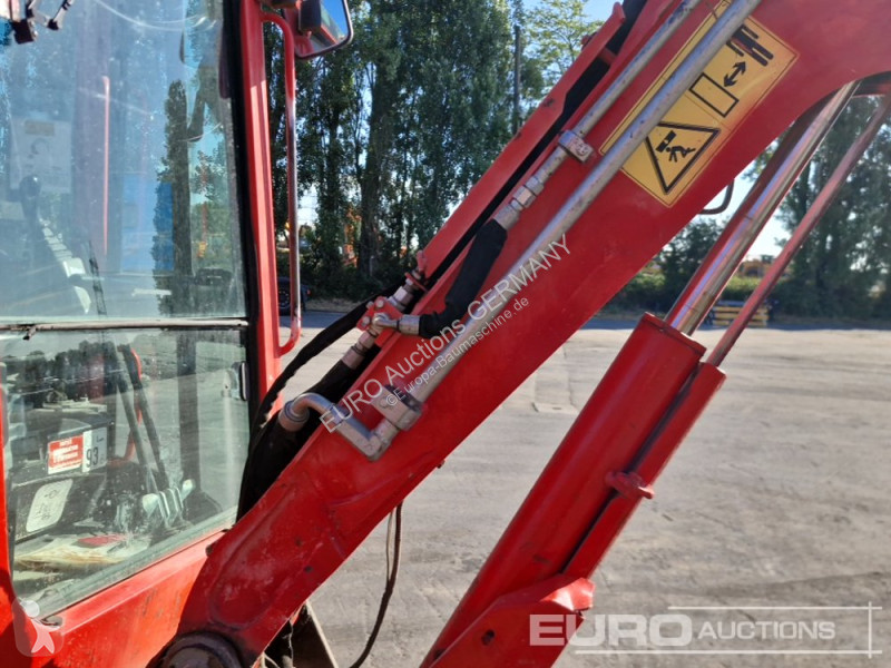 جرافة Yanmar ViO33-U