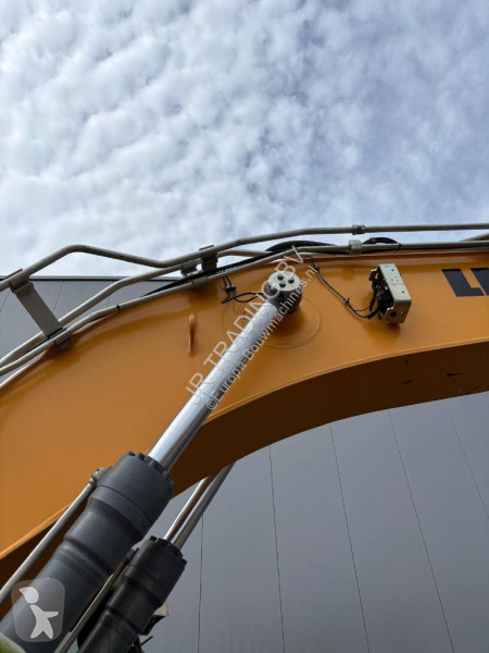 Excavadora Liebherr R930 LC