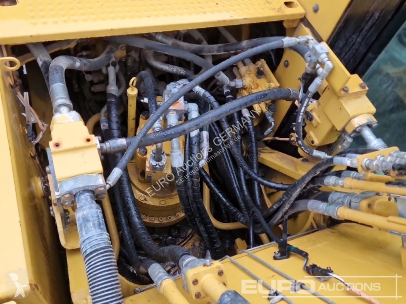Excavator Caterpillar 330F