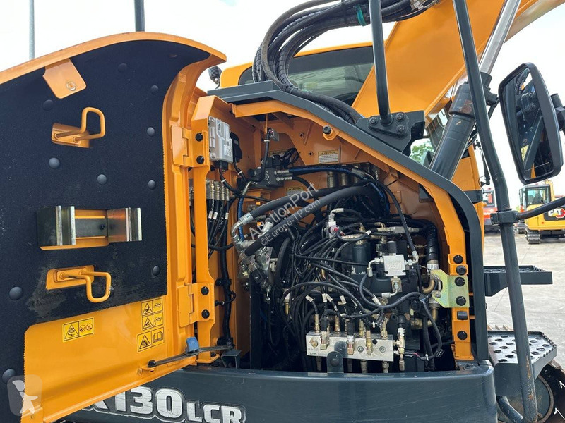 جرافة Hyundai HX130 LCR
