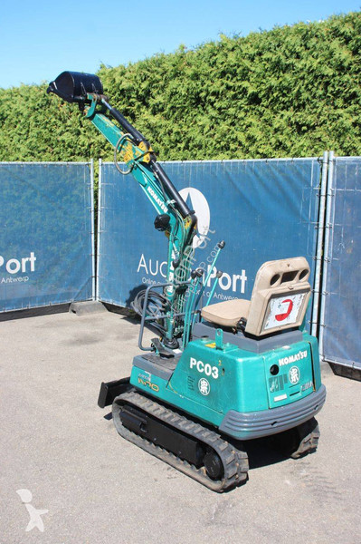 جرافة Komatsu