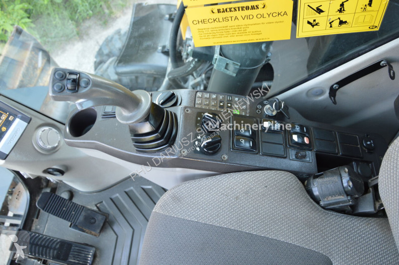 Lopatový nakládač Volvo