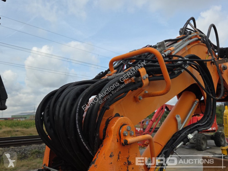 Excavadora Komatsu MR