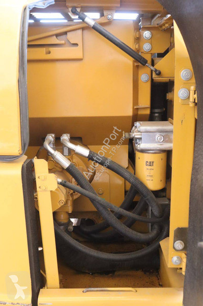 Excavator Caterpillar D