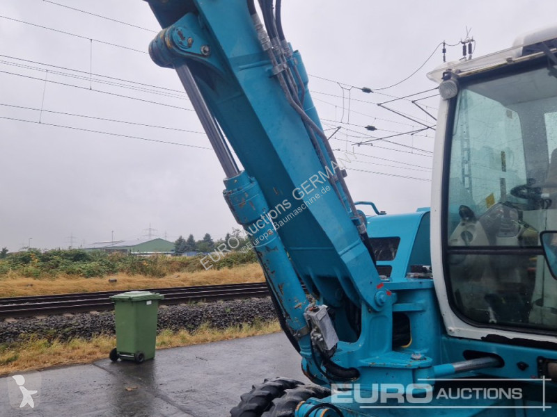 Excavator New Holland