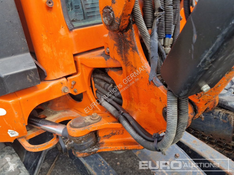 Багер Kubota U274