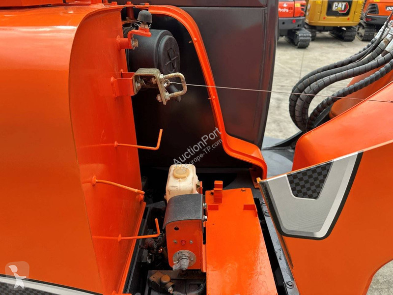 Excavadora Doosan 9C