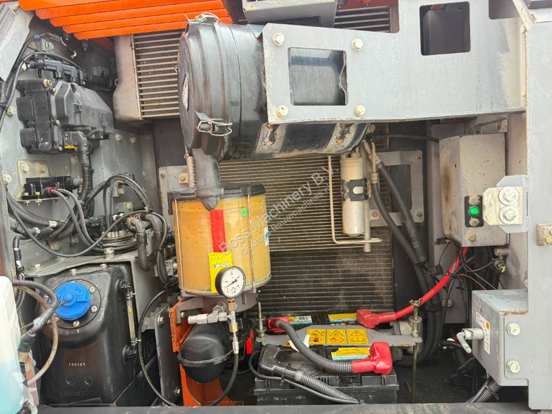 Graafmachine Hitachi ZX140W-6 - Blade / Triple...