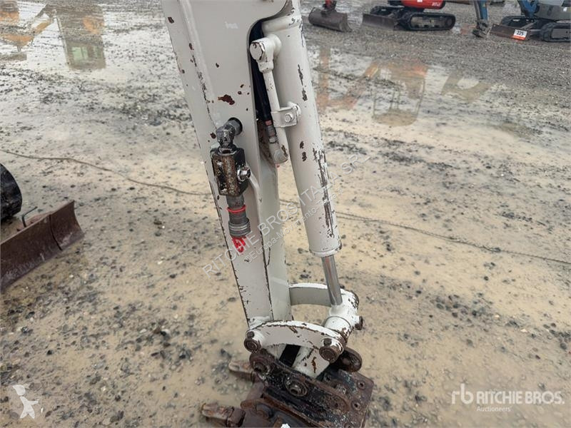 Экскаватор Takeuchi TB210R Mini Excavator
