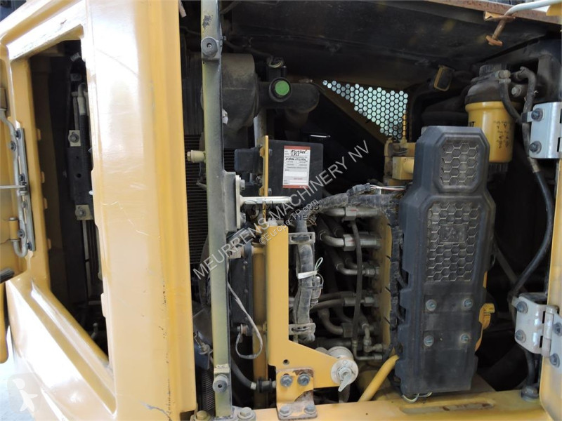 Экскаватор Caterpillar CR Automatic Greasing