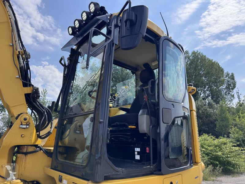 Escavadora Komatsu  PW118MR-11