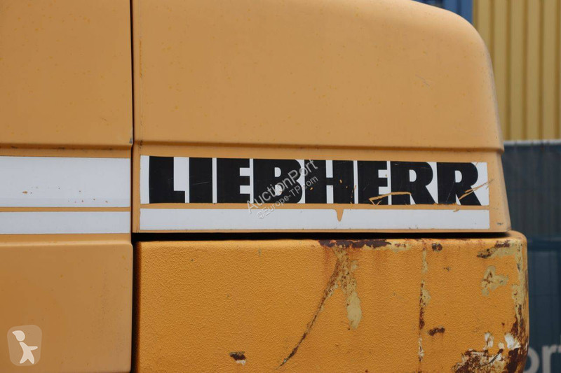 جرافة Liebherr