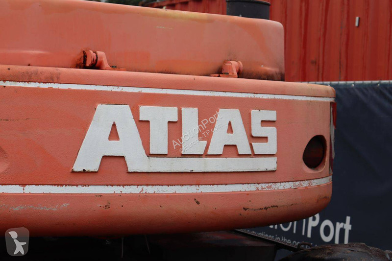 Excavadora Atlas