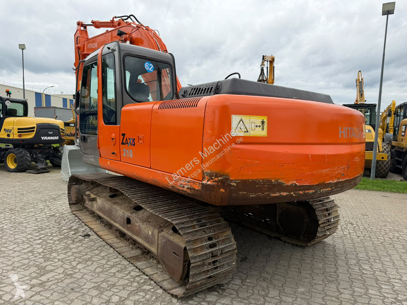 جرافة Hitachi ZX210 LC1