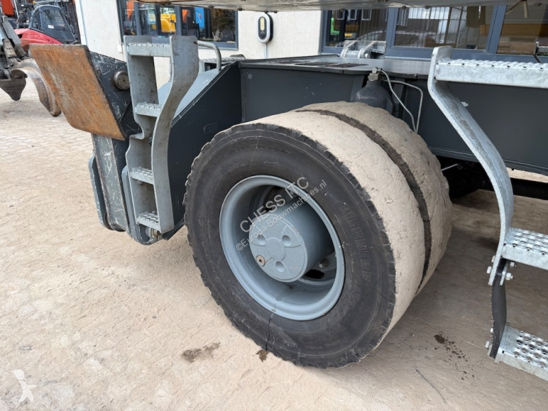 Skovel Liebherr - -