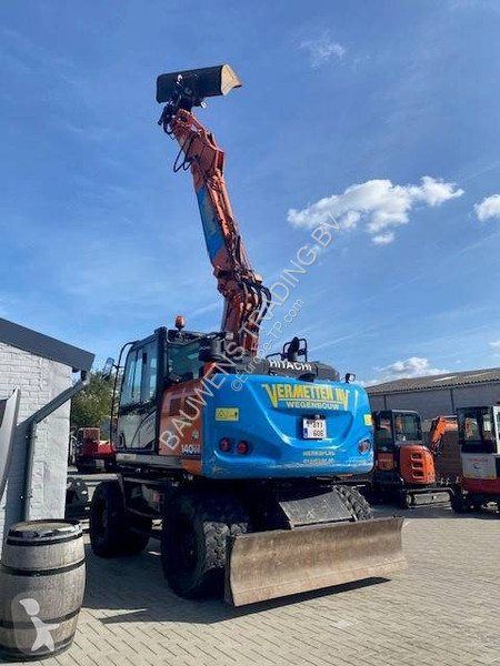 Skovel Hitachi 140 W-6