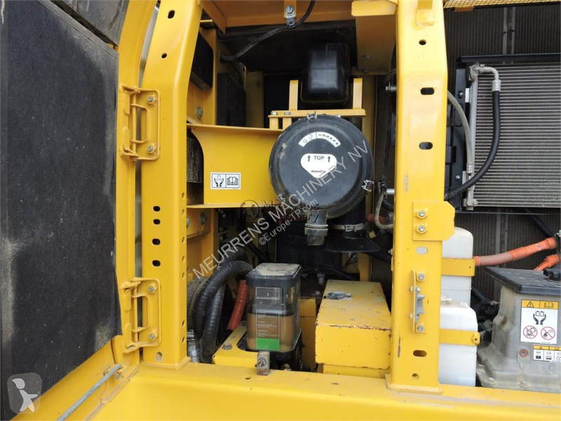 Skovel Komatsu HB215LC / PC210