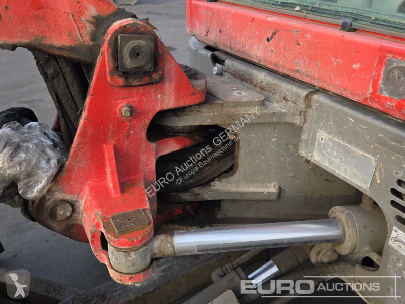 Excavadora Volvo ECR25D