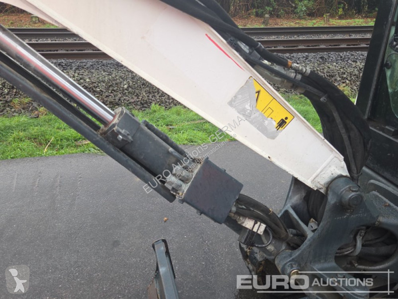 Koparka Bobcat E25 EM