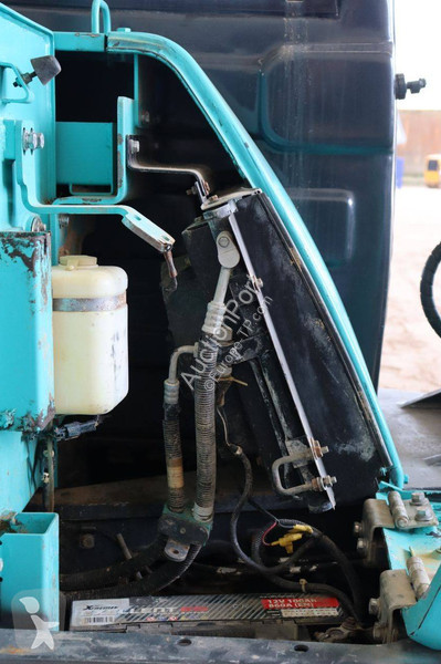Pelle Kobelco C