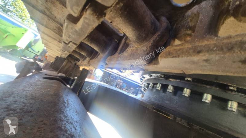 Excavator Caterpillar 320L