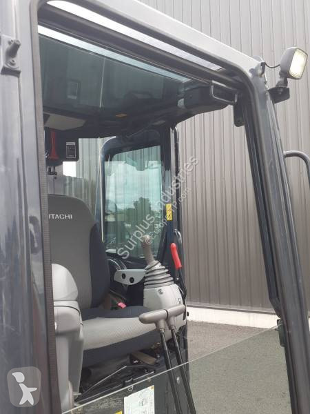 Pelle Hitachi ZX38 U6 CLR