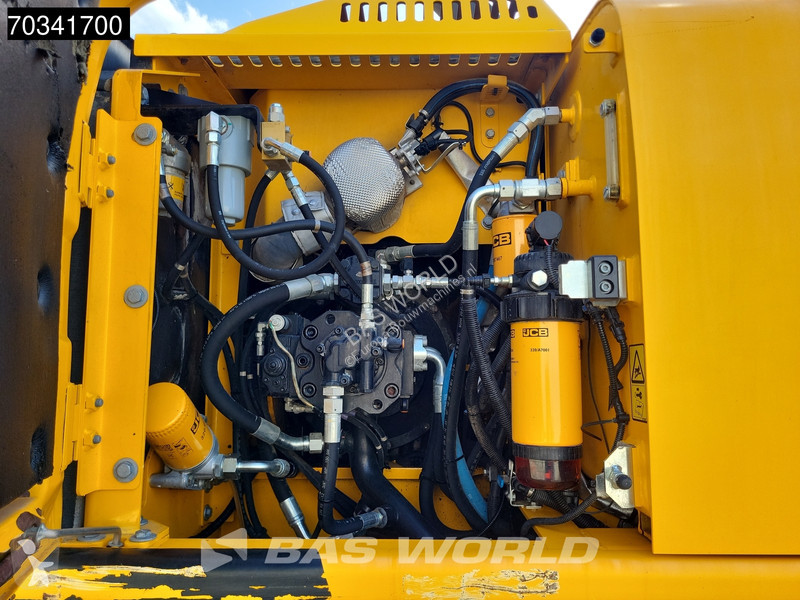 Pelle JCB JS175 Lift Cabin
