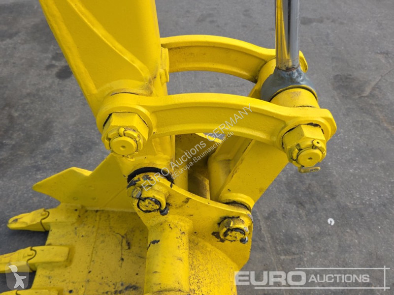 جرافة Wacker Neuson EZ28