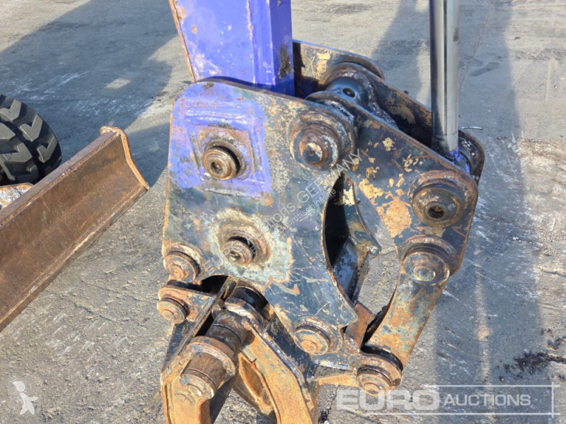Excavator Komatsu PC28UU-2