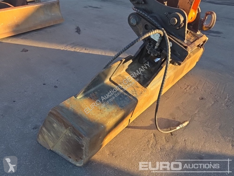 Багер Komatsu